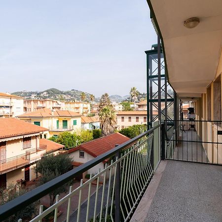 Casa Silvia - Central - Terrace - Wifi Bordighera Exterior foto